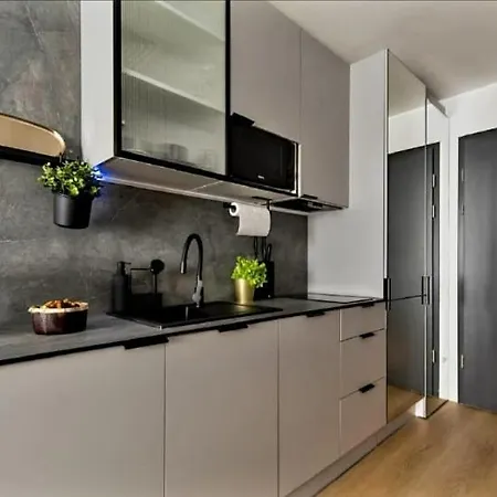 Cityview Plac Wolnosci 6 In The Center Of Old Town *